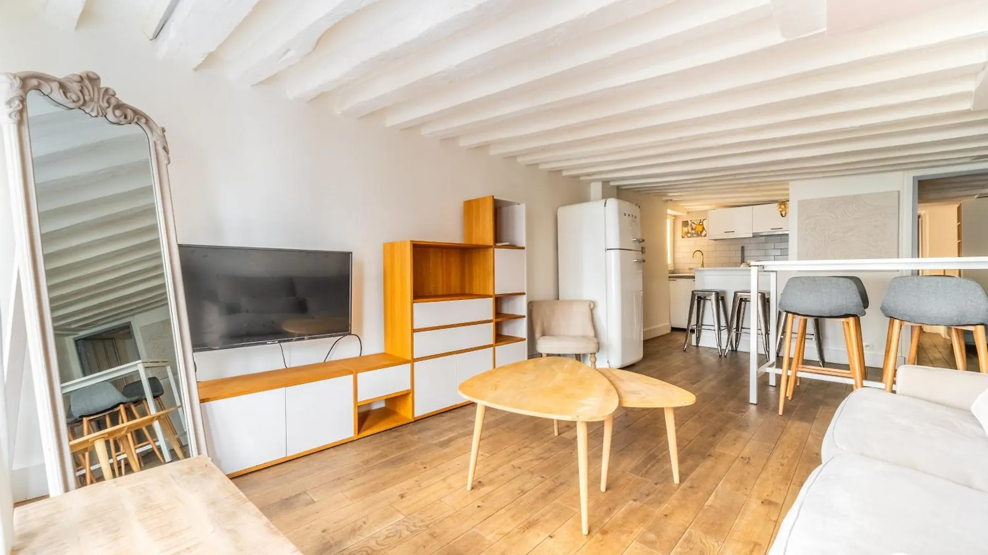 Charming Flat Montorgueil *